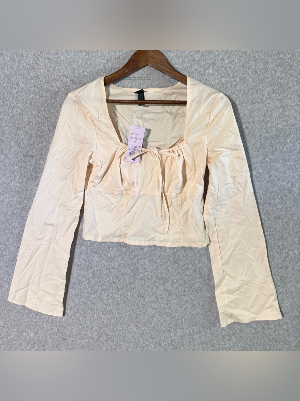 wild fable Light Cream Long Sleeve Cropped Tie-Front Top medium